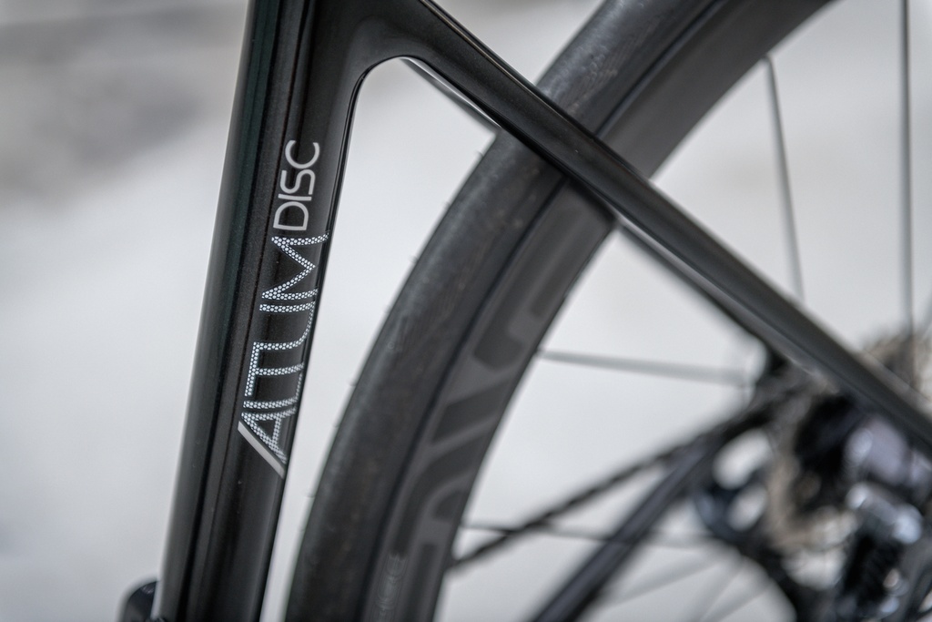 PARLEE Altum Schwarz 54