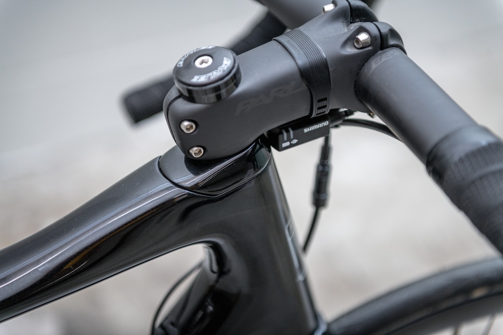 PARLEE Altum Schwarz 54
