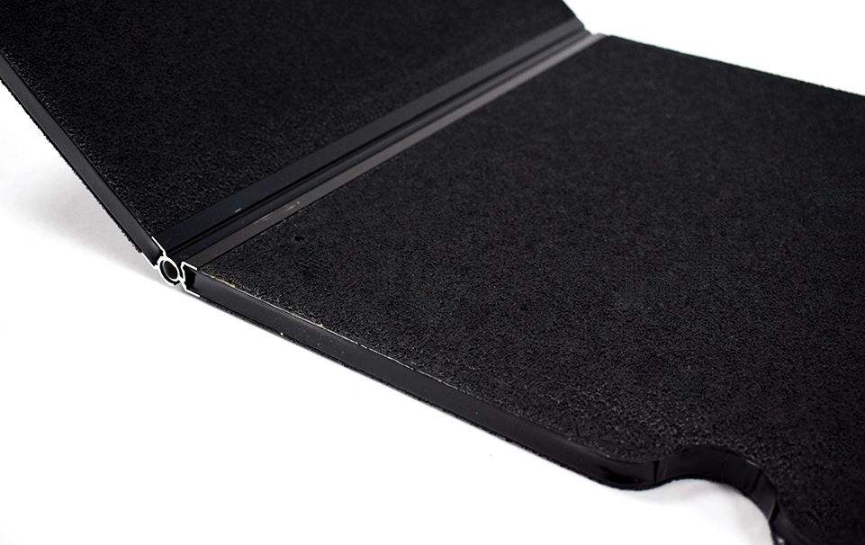 Bullitt Honeycomb Board